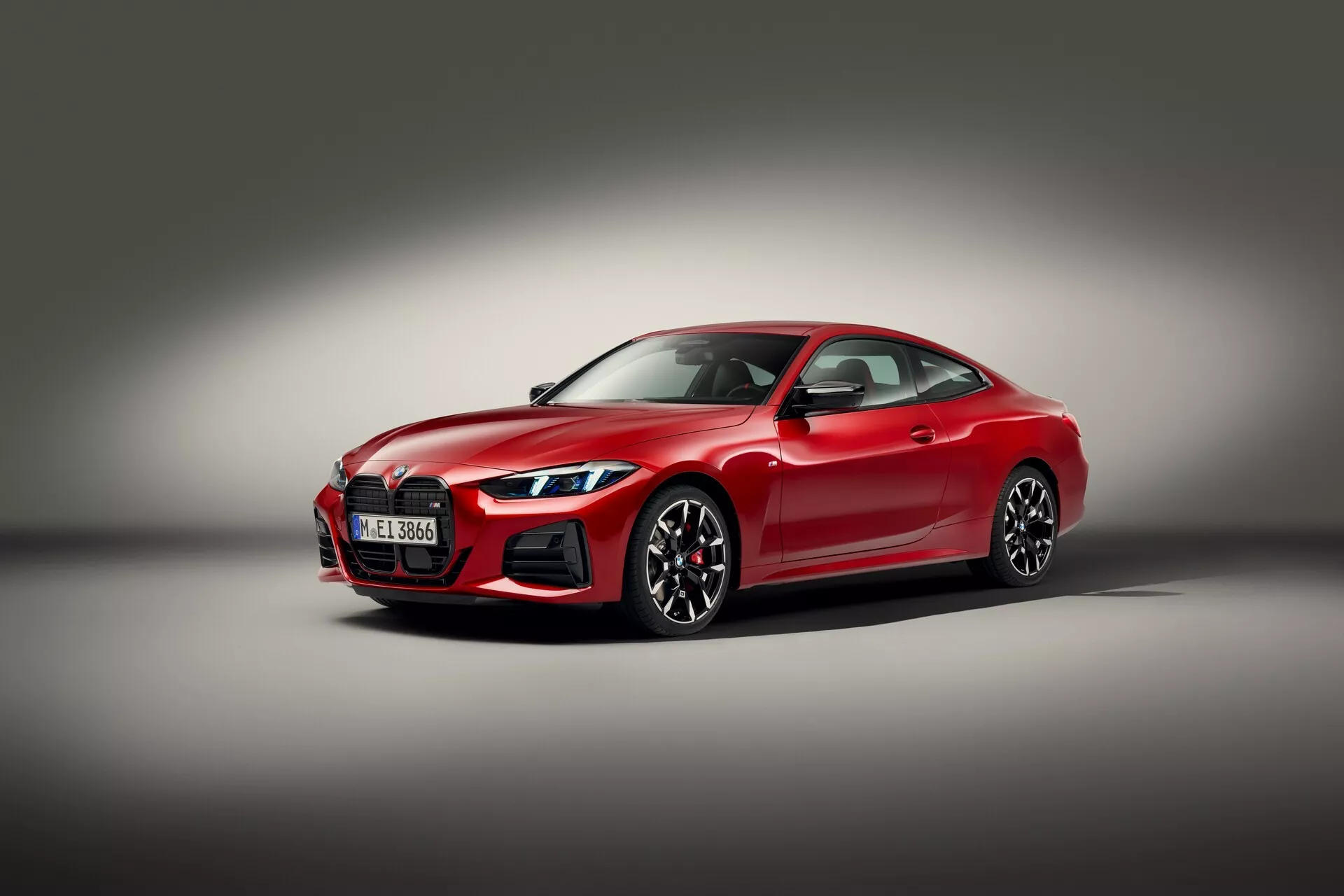 bmw-الفئة-الرابعة-كوبيه
